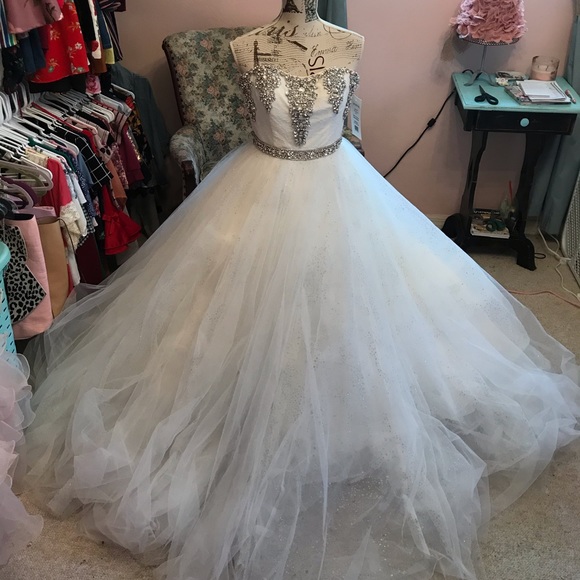 Sherri Hill Dresses & Skirts - Sherri Hill Ballgown